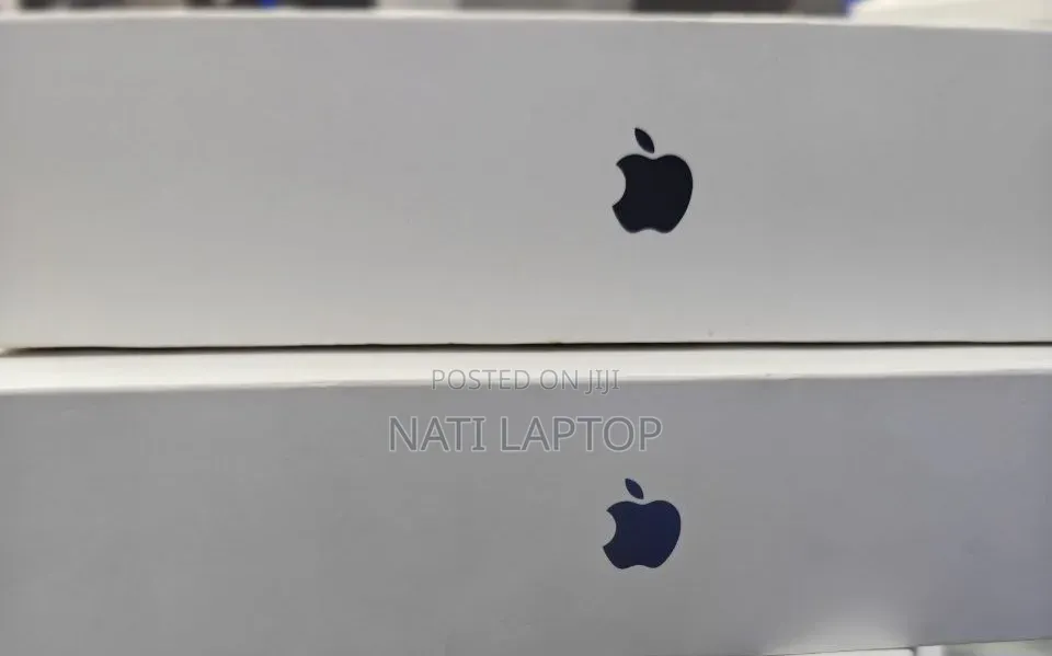 New Laptop Apple MacBook Pro 2025 M5 36GB Apple M5 Pro SSD 2T