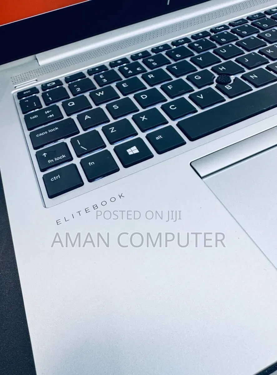 New Laptop HP EliteBook 840 G5 8GB Intel Core i7 SSD 512GB