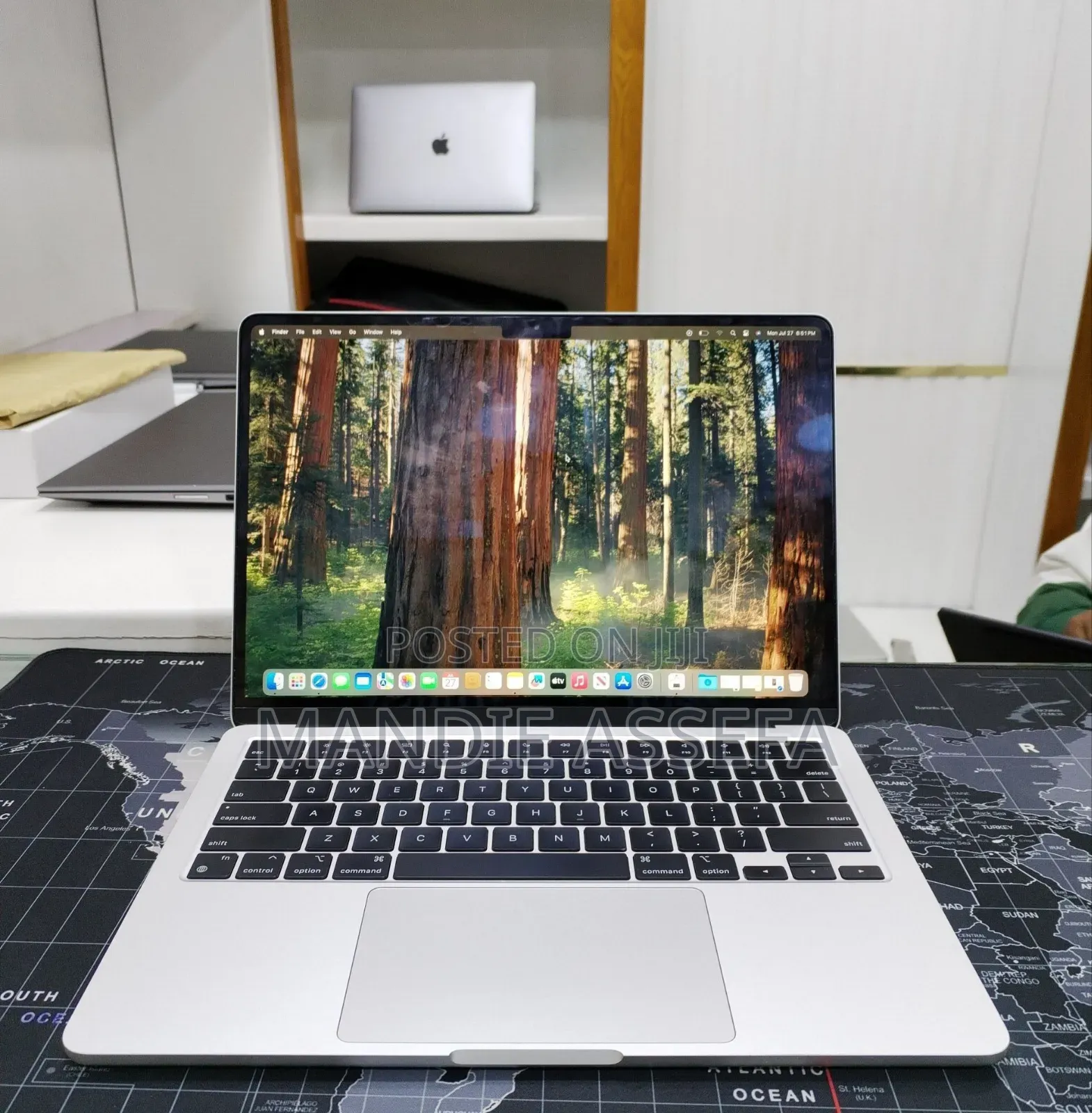 New Laptop Apple MacBook Air 2022 M2 8GB Apple M2 SSD 256GB