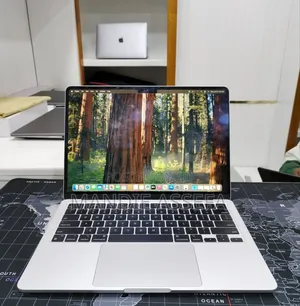 New Laptop Apple MacBook Air 2022 M2 8GB Apple M2 SSD 256GB