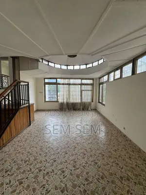 7bdrm Villa in Yeka for rent
