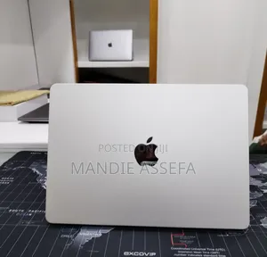 New Laptop Apple MacBook Air 2022 M2 8GB Apple M2 SSD 256GB