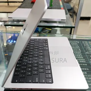 New Laptop Apple MacBook Pro 2019 16GB Apple M5 Pro SSD 512GB