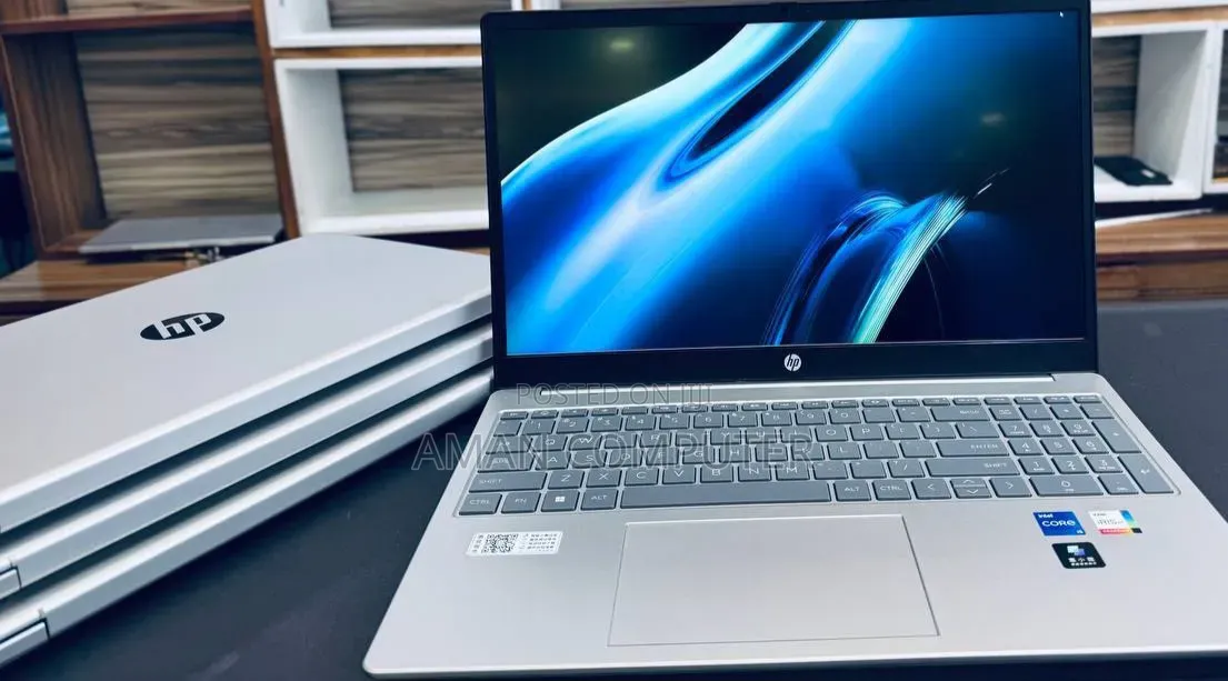 New Laptop HP Stream Notebook 16GB Intel Core i5 SSD 1T