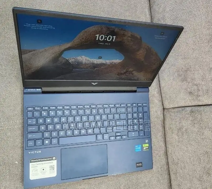 New Laptop HP Victus 15 16GB Intel Core i5 SSD 512GB