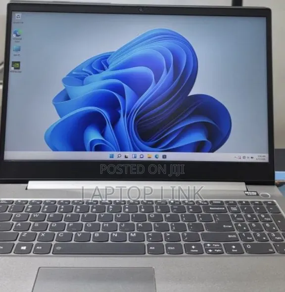 New Laptop Lenovo ThinkBook 15 16GB Intel Core i5 SSD 512GB