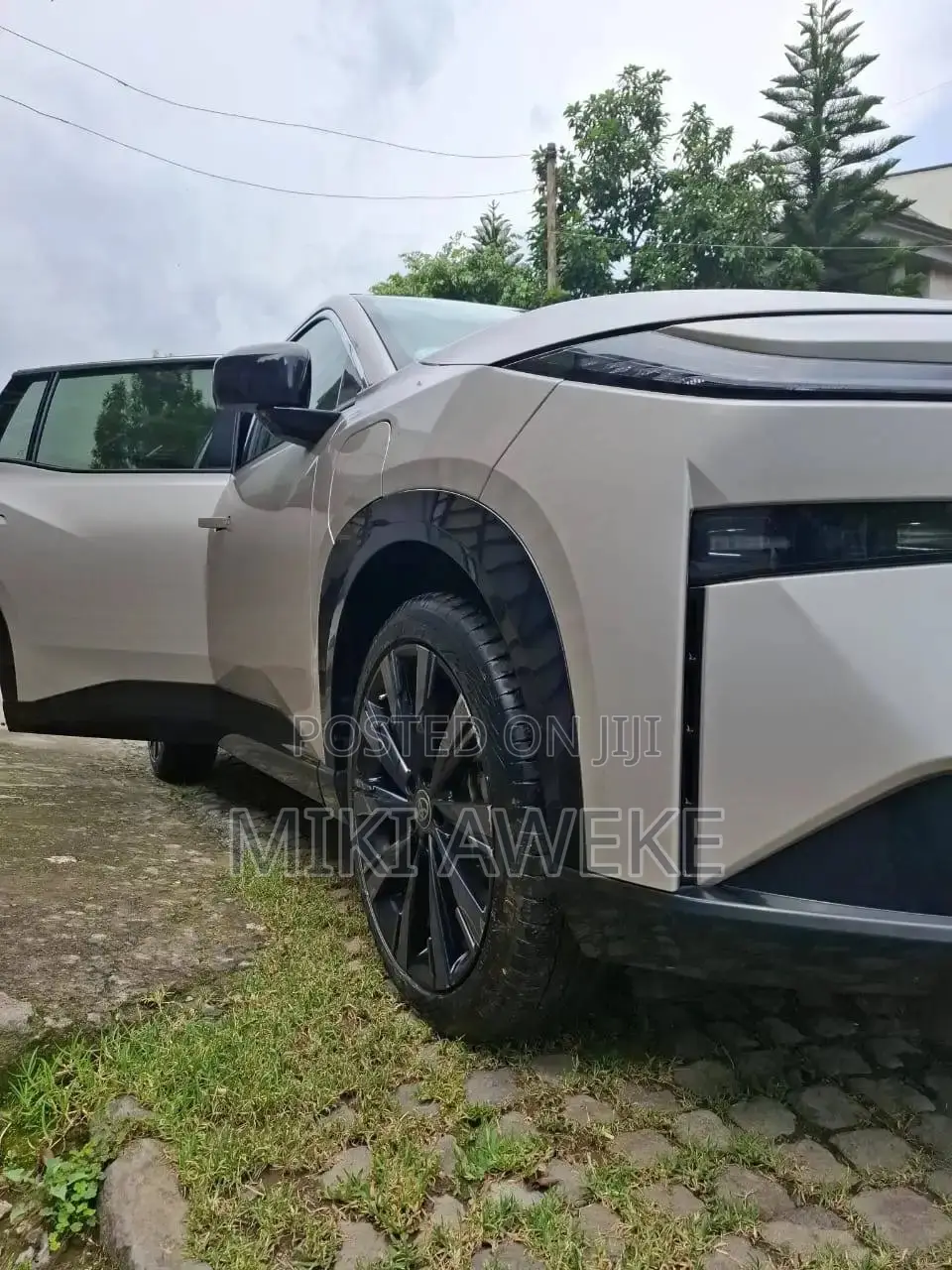 Toyota bZ3 2025 White