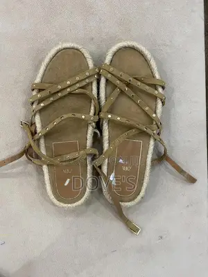 Zara Women’s Sandals
