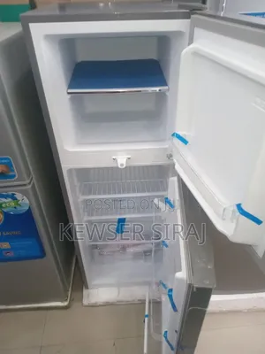 AKIRA 260 Liter Refrigerator