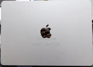 New Laptop Apple MacBook Air 2022 M2 8GB Apple M2 SSD 256GB