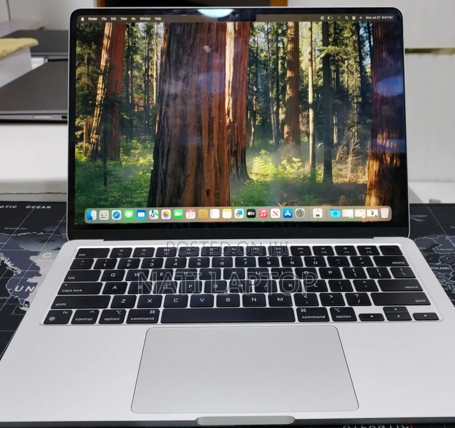New Laptop Apple MacBook Air 2022 M2 8GB Apple M2 SSD 256GB