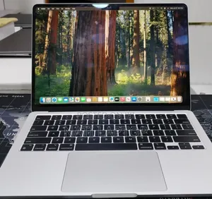 New Laptop Apple MacBook Air 2022 M2 8GB Apple M2 SSD 256GB