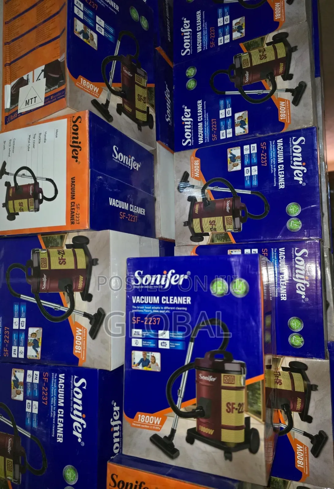 Sonifer 21-Litre Vacuum Cleaners