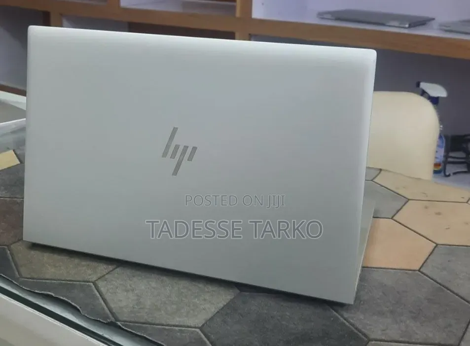 New Laptop HP EliteBook 840 G8 16GB Intel Core i7 SSD 512GB