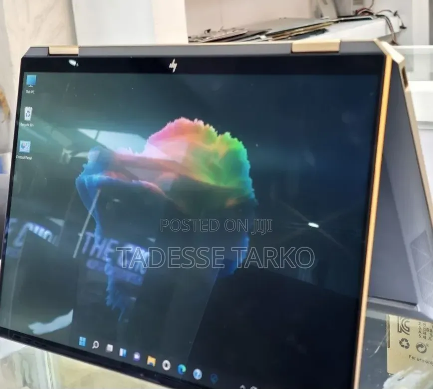 New Laptop HP Spectra 13 16GB Intel Core i7 SSD 512GB