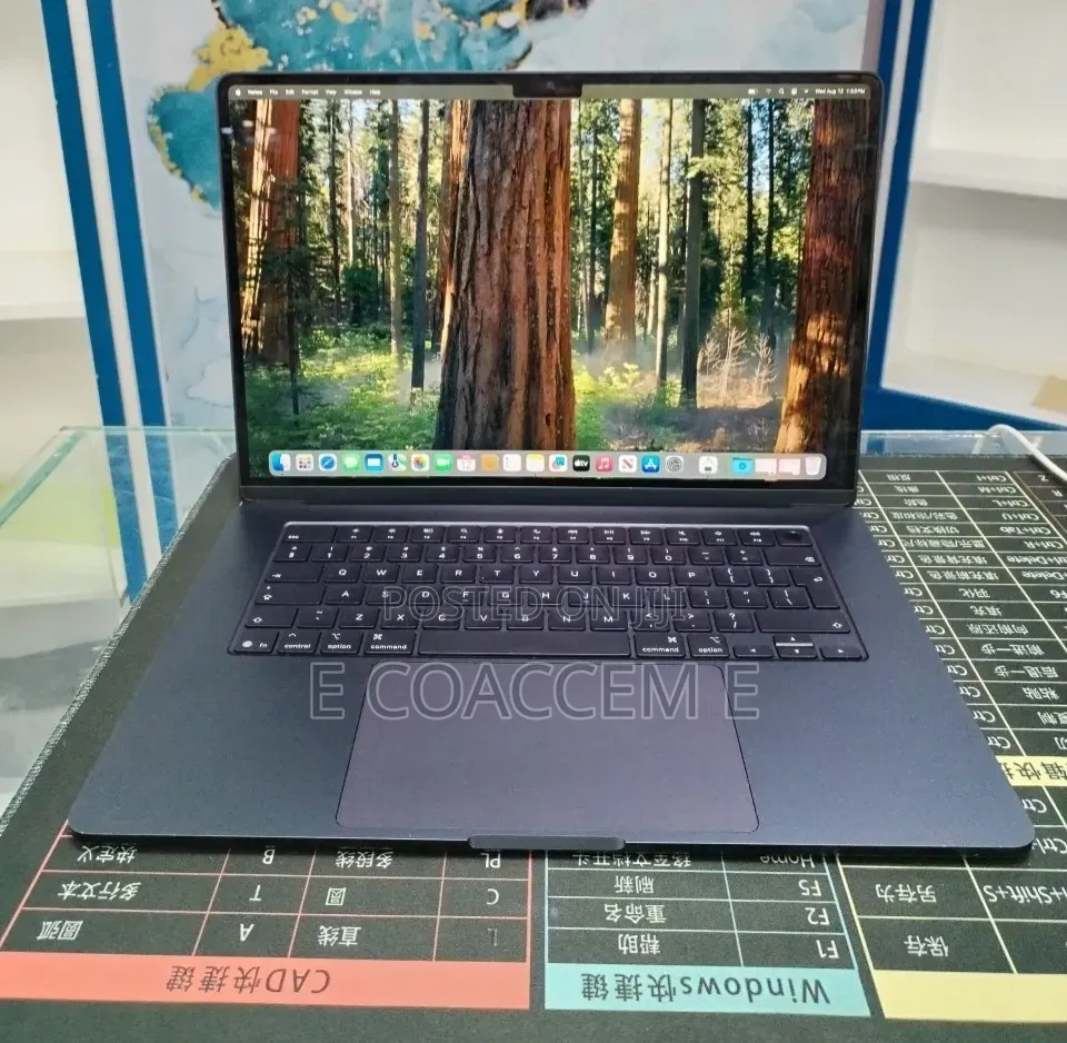 New Laptop Apple MacBook 16GB SSD 256GB