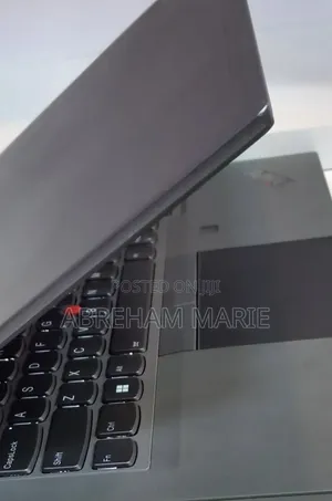 New Laptop Lenovo ThinkPad T14 16GB Intel Core i5 SSD 512GB