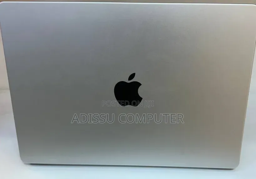 New Laptop Apple MacBook Pro 2019 8GB Apple M1 Pro SSD 256GB