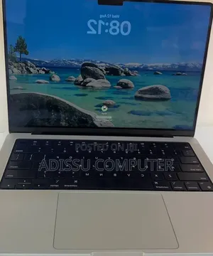 New Laptop Apple MacBook Pro 2019 8GB Intel Core M3 SSD 512GB
