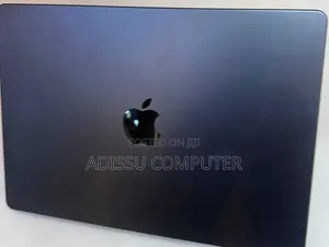 New Laptop Apple MacBook Pro 2019 16GB Apple M5 Pro SSD 512GB