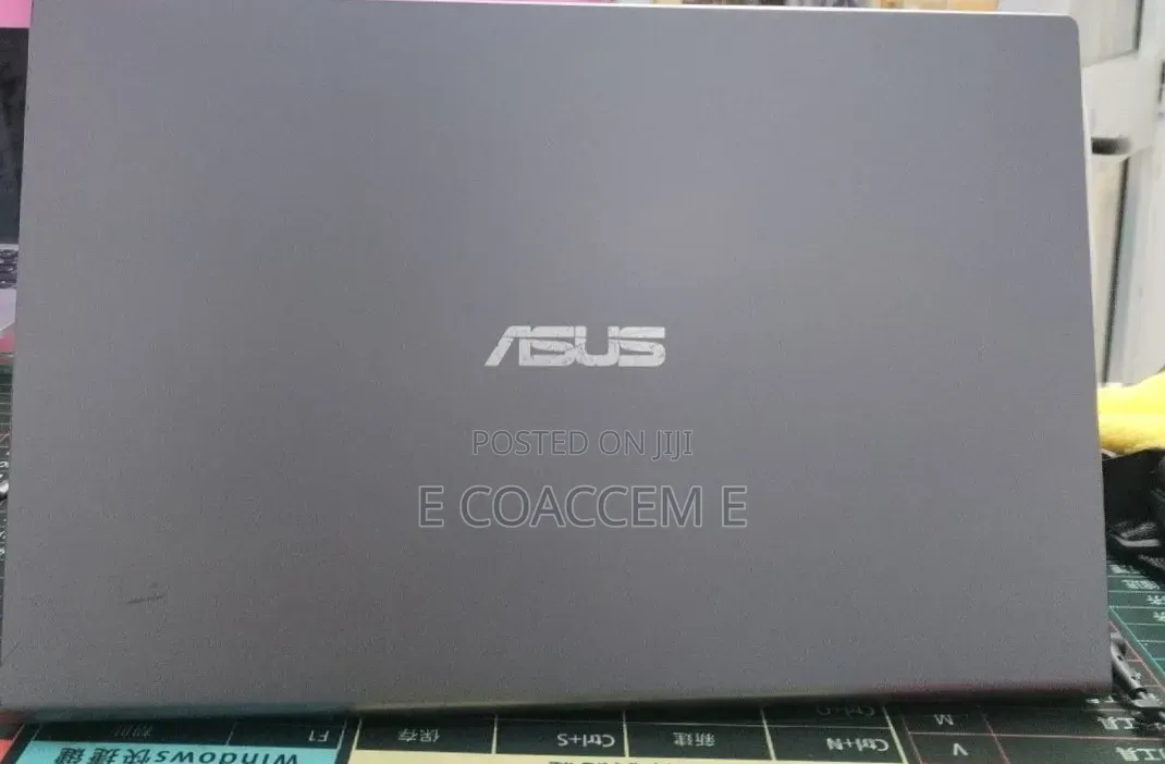 New Laptop Asus Vivobook 15 8GB Intel Core i3 SSD 256GB