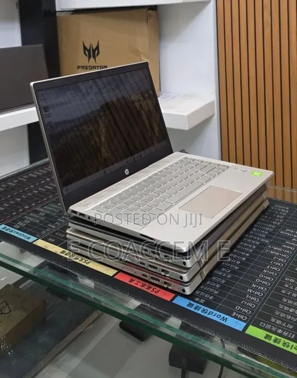 New Laptop HP 8GB Intel Core i5 SSD 512GB