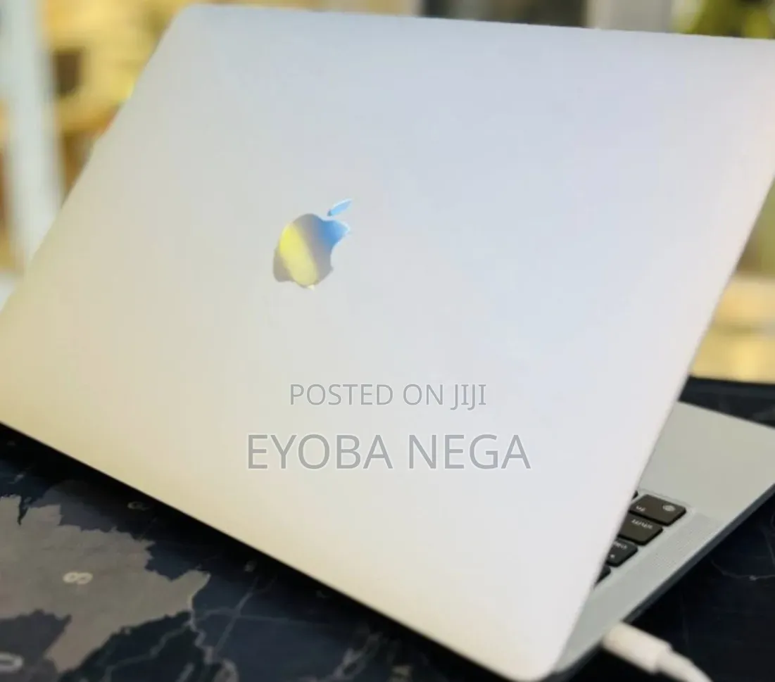 Laptop Apple MacBook Pro 2020 M1 16GB Apple M1 SSD 256GB