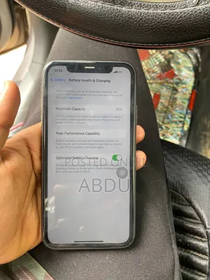 New Apple iPhone 11 64 GB Black