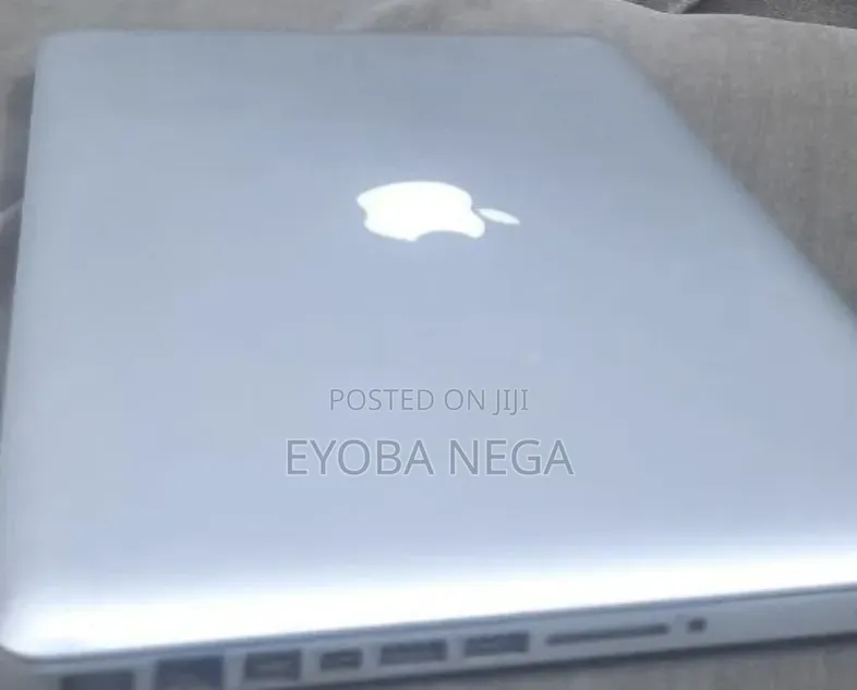 Laptop Apple MacBook Pro 2012 4GB Intel Core i5 HDD 500GB