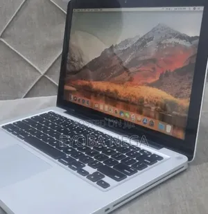 Laptop Apple MacBook Pro 2012 4GB Intel Core i5 HDD 500GB