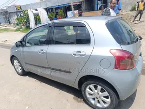 Toyota Yaris 2008 Silver
