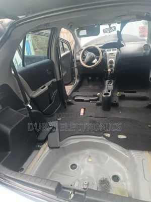 Toyota Yaris 2008 Silver