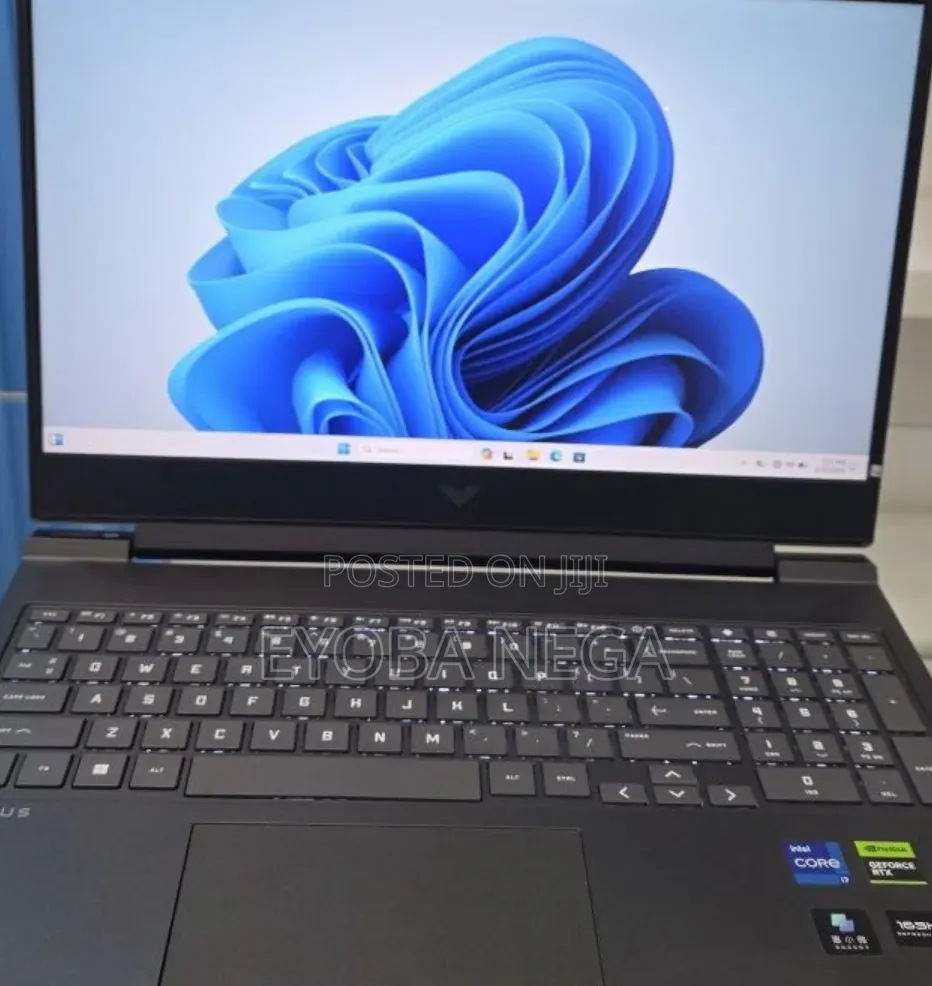 New Laptop HP Victus 16 16GB Intel Core i7 SSD 512GB