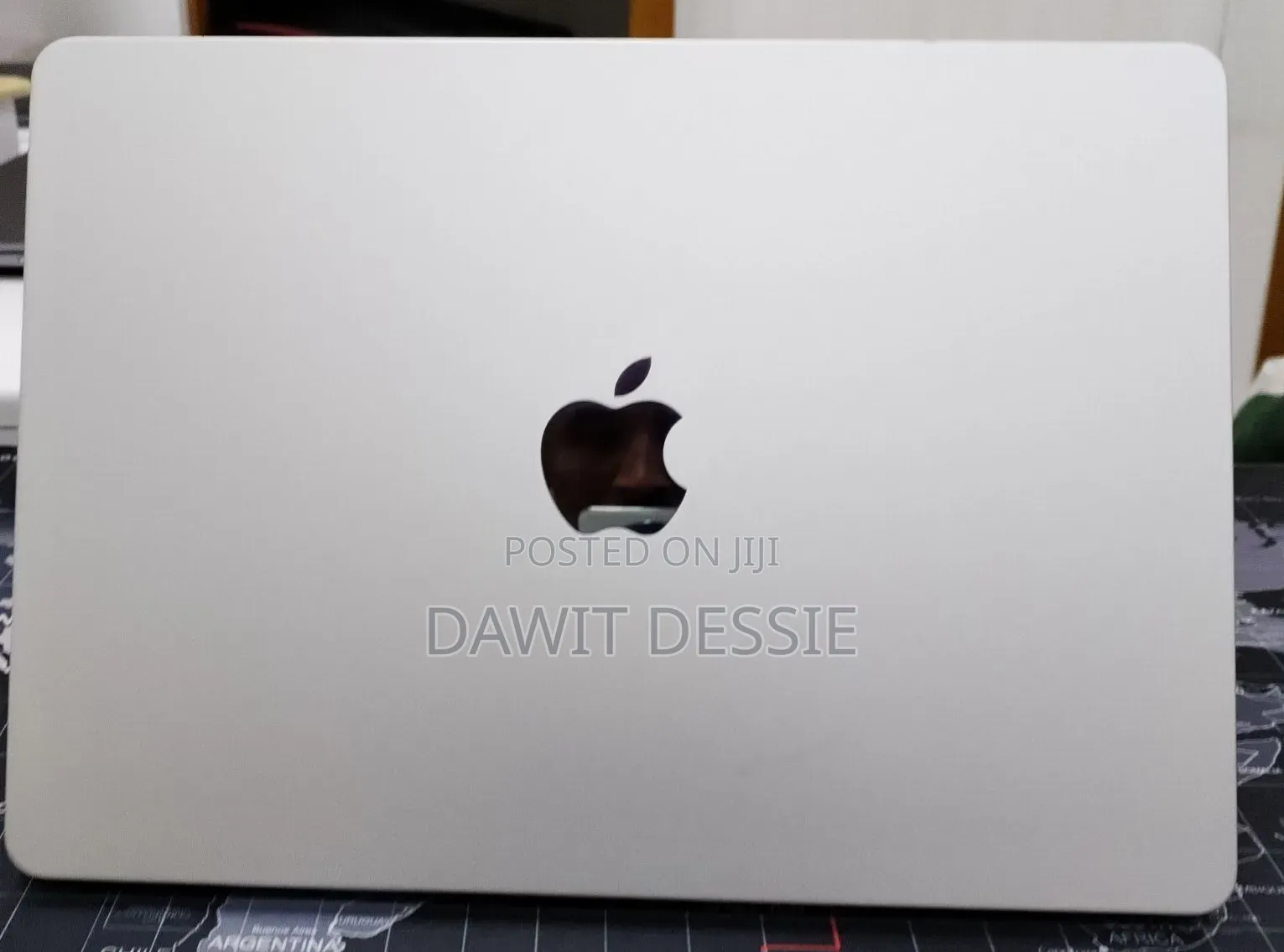 New Laptop Apple MacBook Pro 2022 M2 8GB Apple M2 SSD 256GB