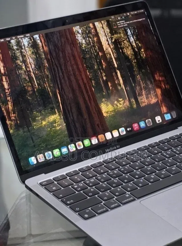 New Laptop Apple MacBook Air 2020 M1 8GB Apple M1 Pro SSD 256GB