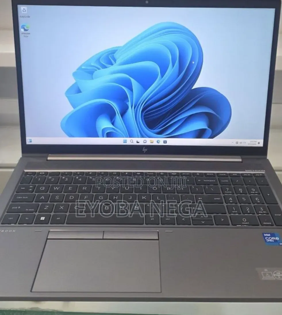 New Laptop HP ZBook 15 16GB Intel Core i7 SSD 512GB