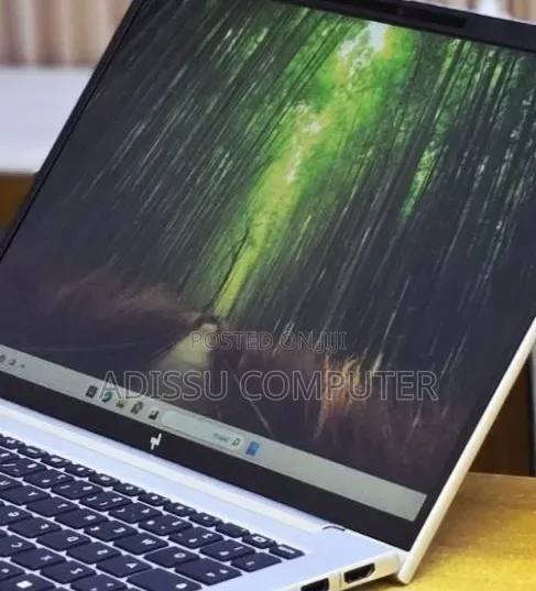 New Laptop HP EliteBook 840 G11 16GB Intel Core Ultra 7 SSD 512GB