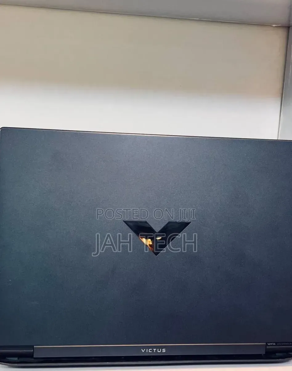 New Laptop HP Victus 15 16GB Intel Core i5 SSD 512GB