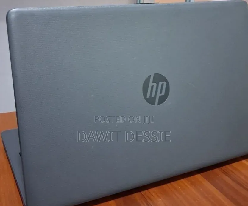 Laptop HP 250 G7 8GB Intel Core i7 HDD+SSD 256GB
