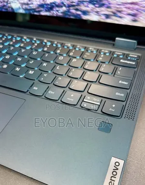 New Laptop Lenovo Yoga 2 8GB AMD Ryzen 5 SSD 256GB