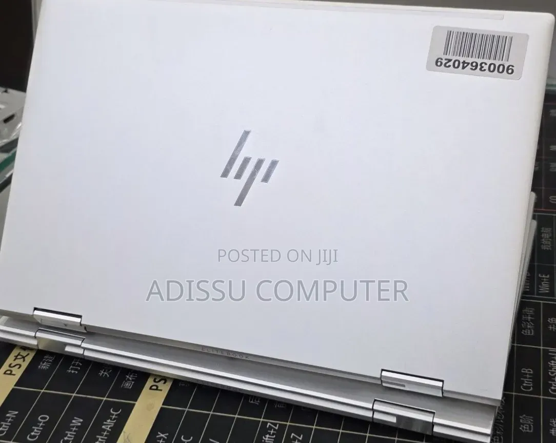 New Laptop HP EliteBook 830 G8 16GB Intel Core i5 SSD 512GB