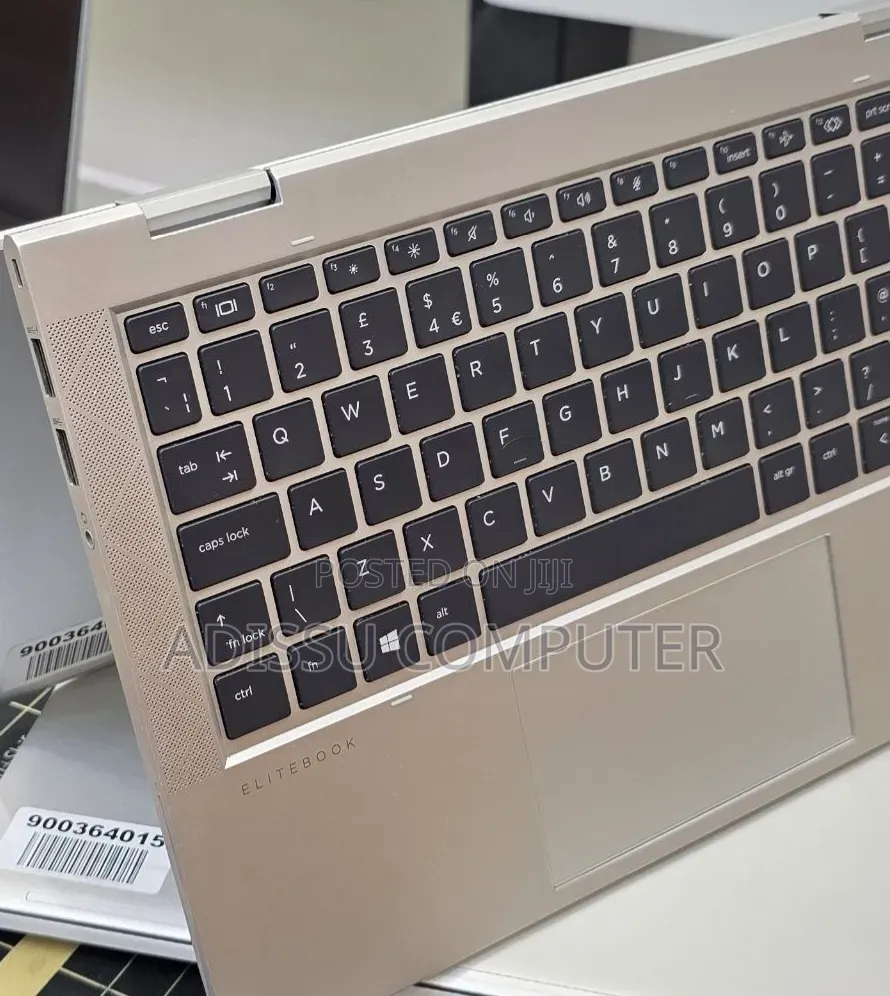 New Laptop HP EliteBook 830 G8 16GB Intel Core i5 SSD 512GB
