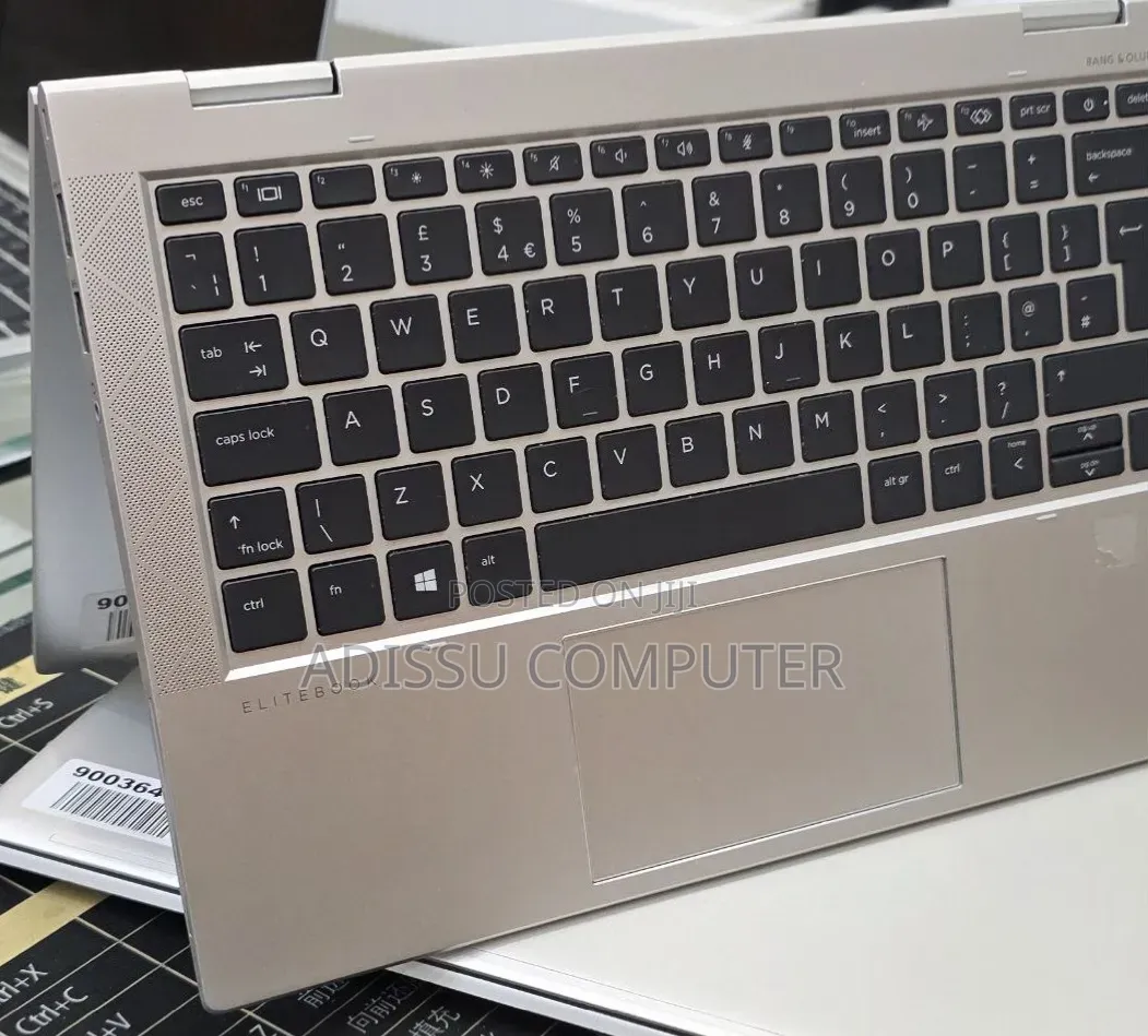 New Laptop HP EliteBook 830 G8 16GB Intel Core i5 SSD 512GB