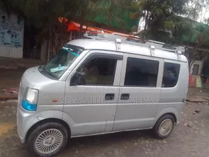 Suzuki Every Wagon 2012 Silver