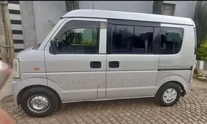 Suzuki Every Wagon 2012 Silver