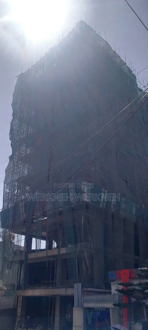 1bdrm Apartment in የግል, Arada for sale