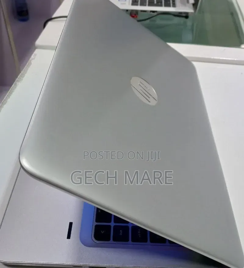 New Laptop HP EliteBook 840 G3 8GB Intel Core i5 SSD 256GB