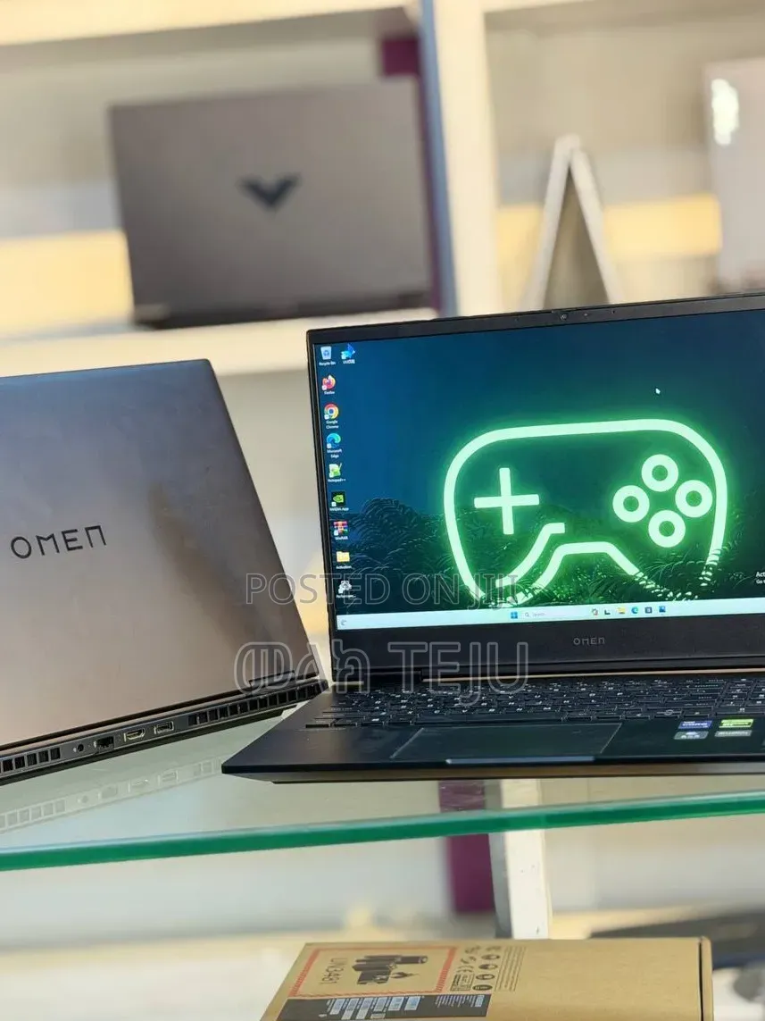 New Laptop HP Omen 16 16GB Intel Core i9 SSD 1T