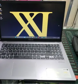 New Laptop Asus VivoBook 15 X505BA 8GB Intel Core i3 SSD 256GB