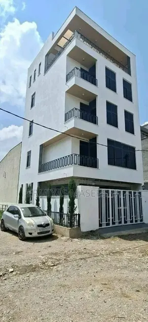 Furnished 8bdrm House in Yeka for sale